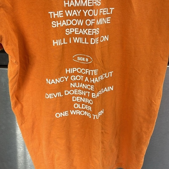 Bella + Canvas Large women’s t shirt Alec Benjamin . Orange with white lettering - Picture 3 of 7
